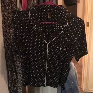 Polka dot forever 21 cropped button blouse!